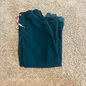 Caribbean blue figs jogger pants